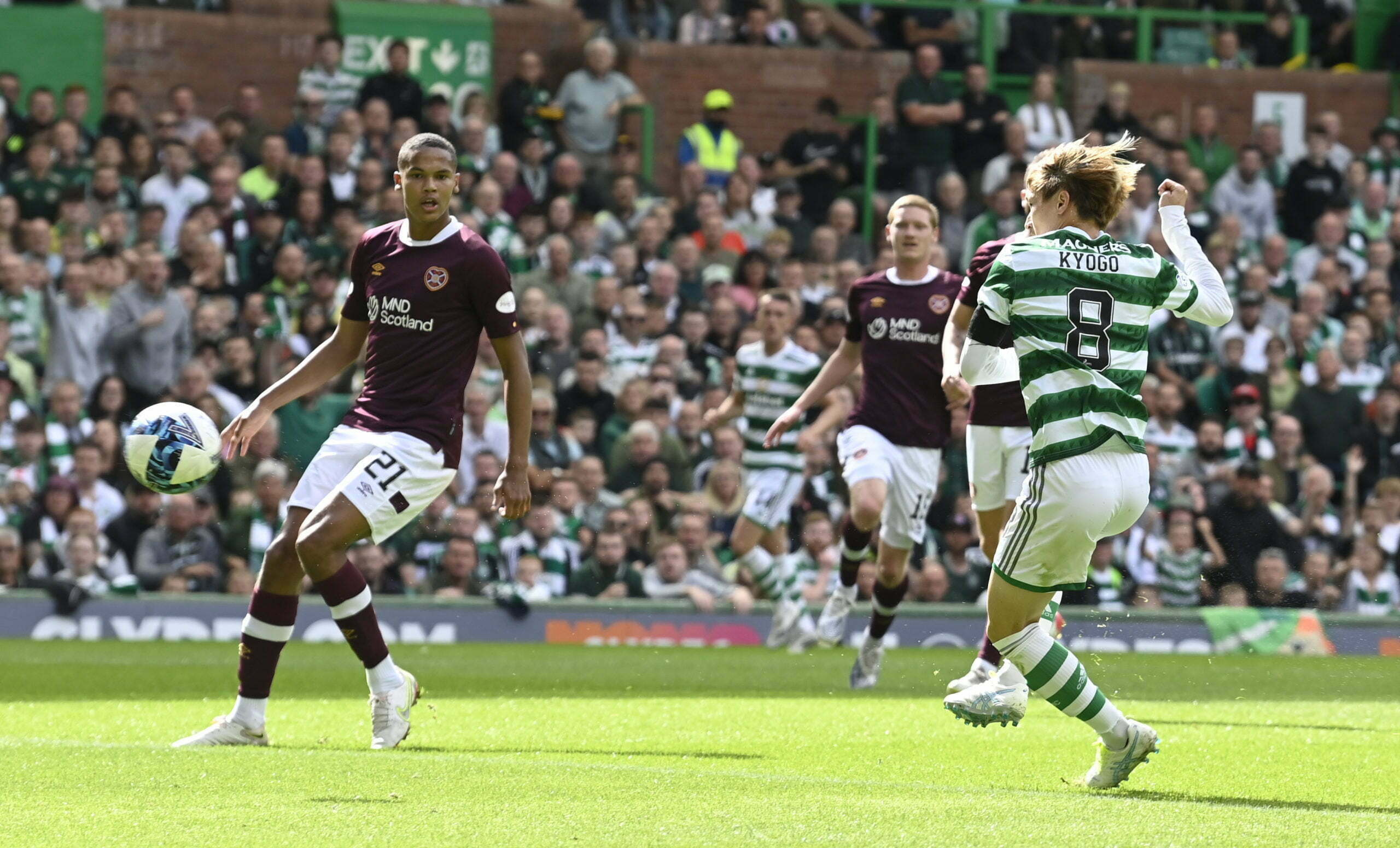 Celtic 1-0 Hearts – Half Time Report
