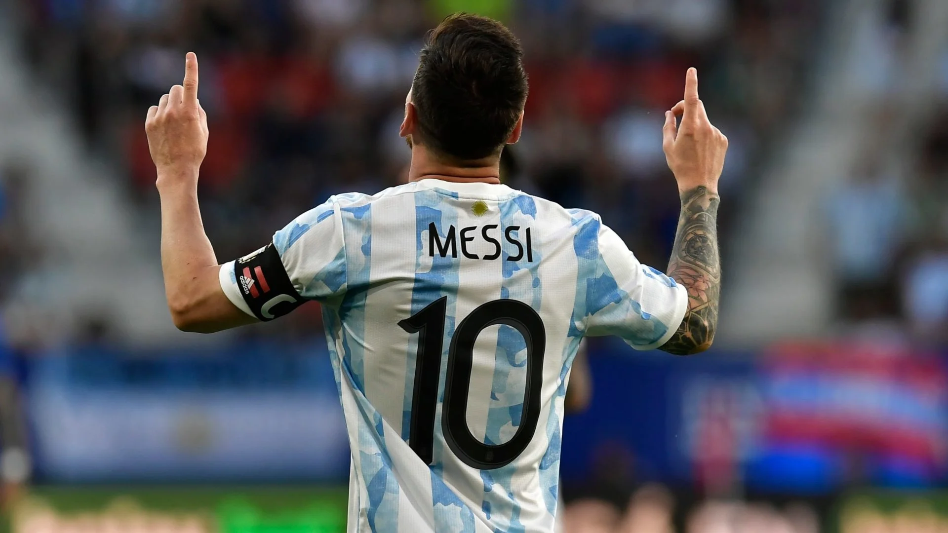 Uninspiring Argentina saved by Messi magic moment in vital Mexico win